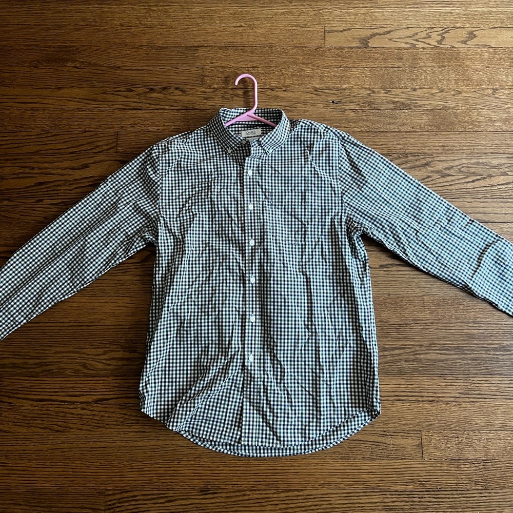 Croft and Barrow plaid button up/dress shirt